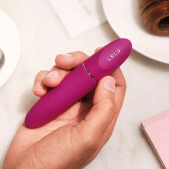 Informatief artikel over faq gebruik vibrator bij De Paarse Keizerin met uitgebreid advies en professionele informatie voo...