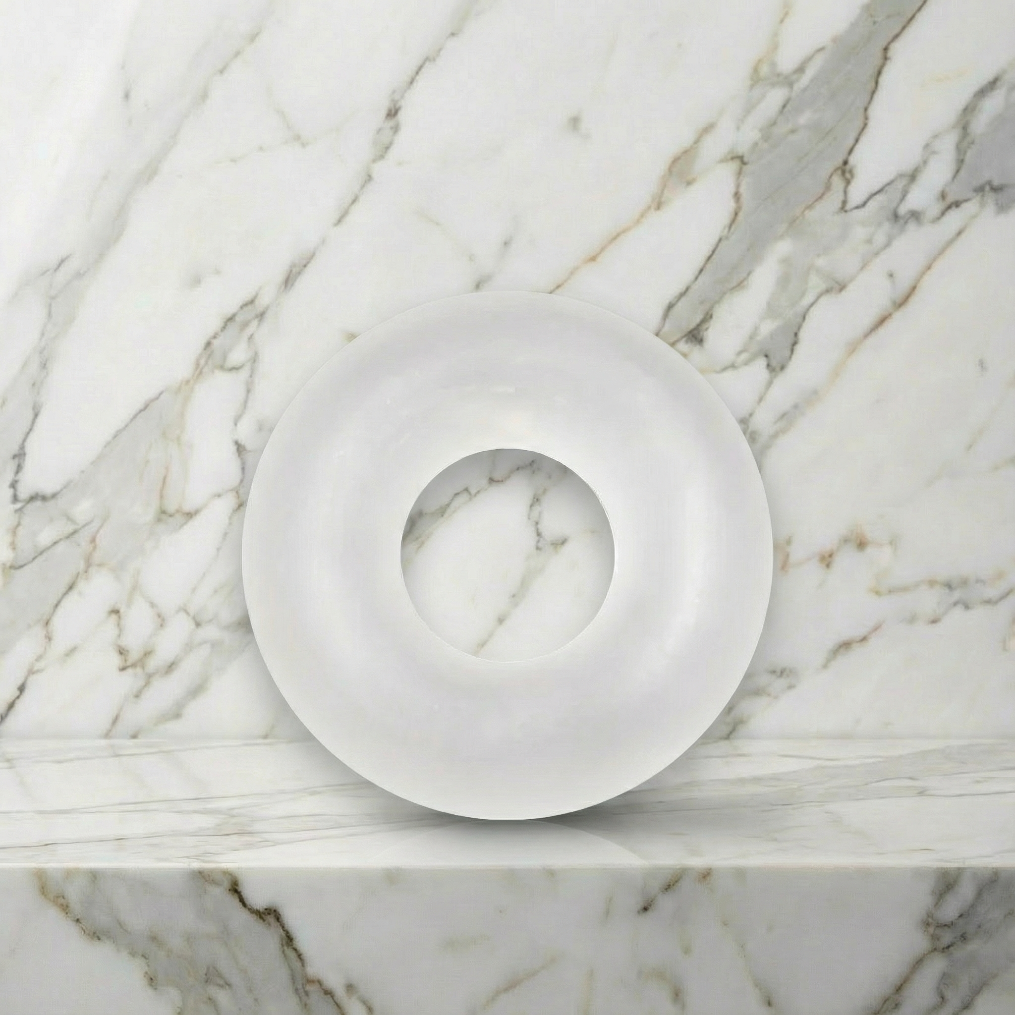 Cockring Basic Super Stretchy van De Paarse Keizerin op witte achtergrond, rekbare penisring voor intimiteit